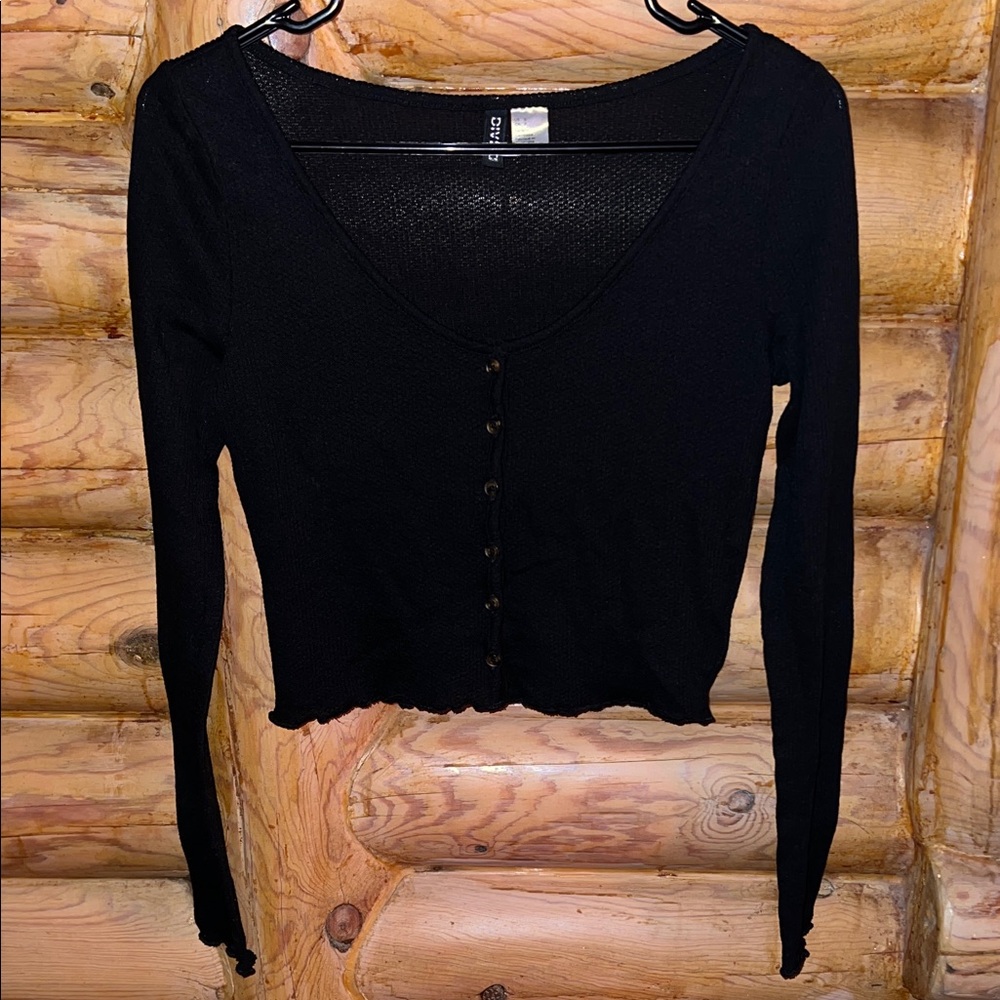 H&M - Black Long-Sleeve Button Crop Top Cardigan - Size S